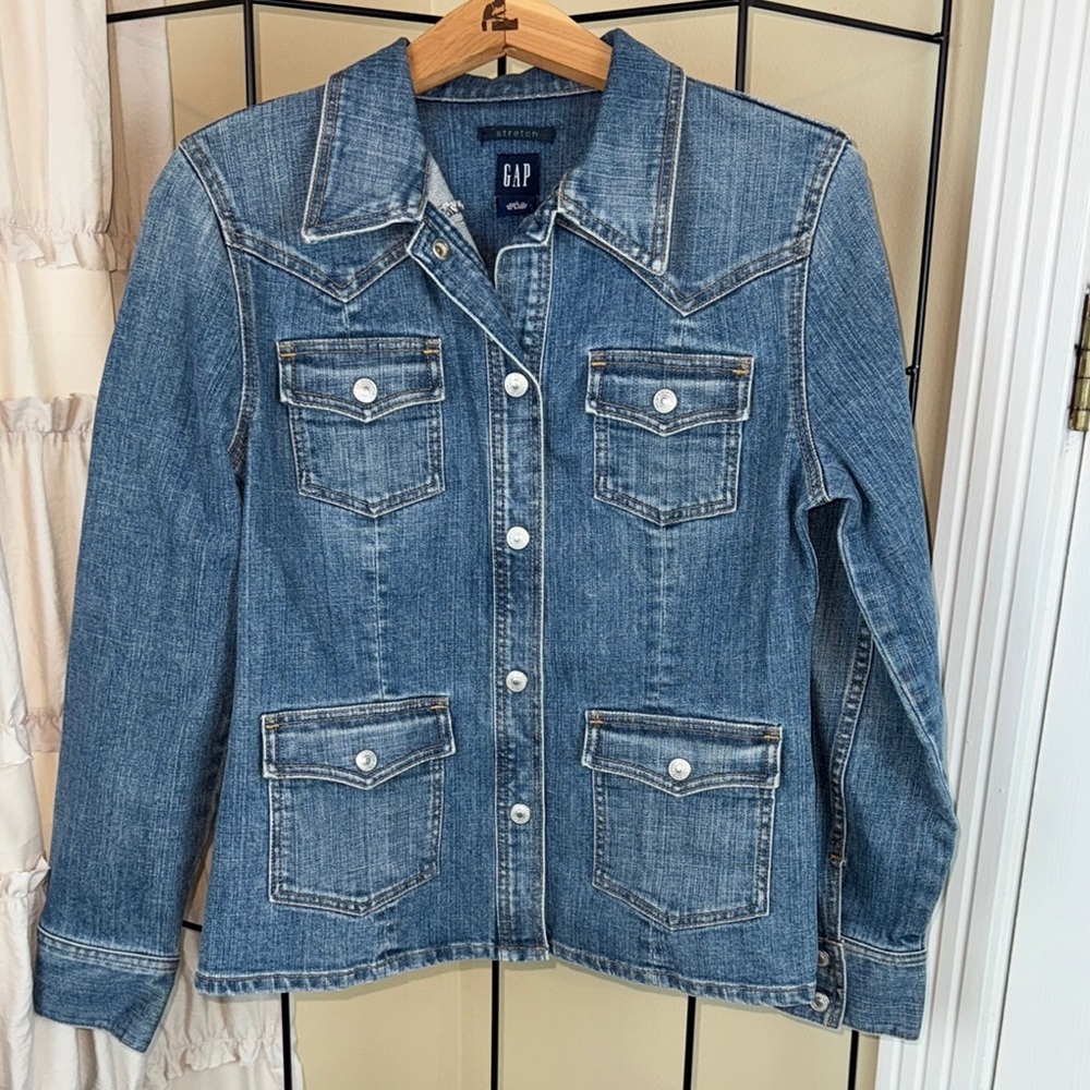 Gap Denim Western Chore Jean Jacket Stretch Snap Closures Great Condition Size S